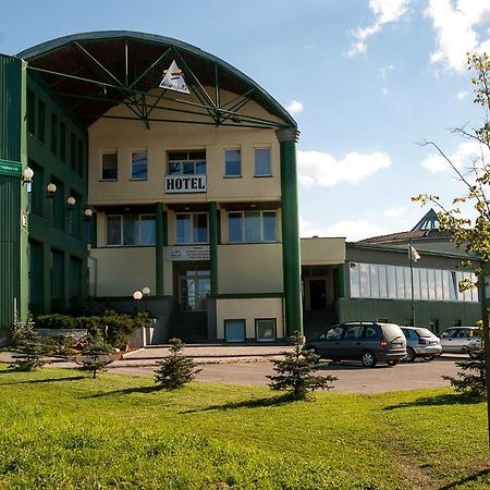 Vaivorykste Hotel Siauliai  Exterior photo
