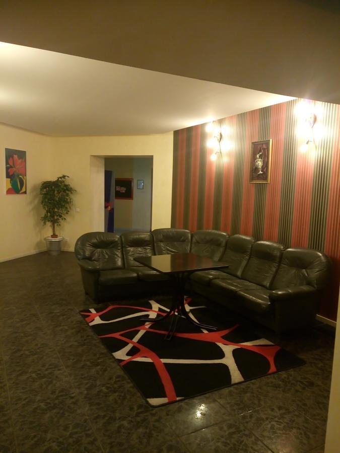 Vaivorykste Hotel Siauliai  Exterior photo