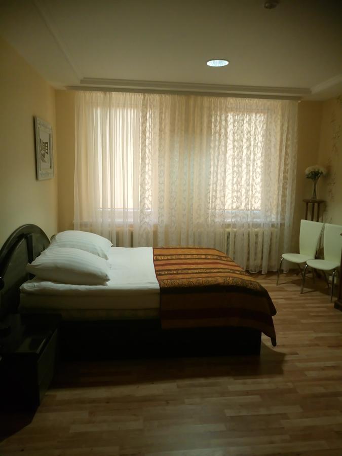 Vaivorykste Hotel Siauliai  Exterior photo
